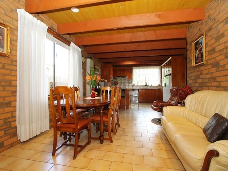 58 Dundee Street, Reservoir VIC 3073