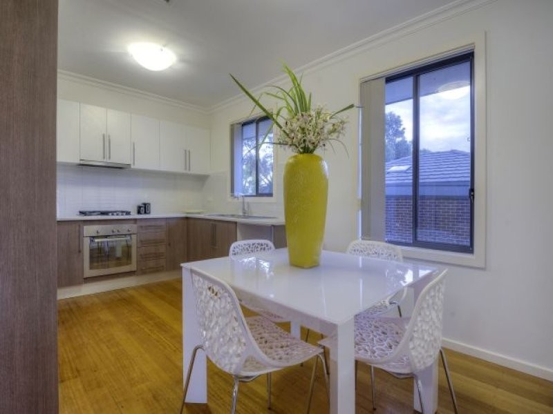 1/16 Yarra Avenue, Reservoir VIC 3073