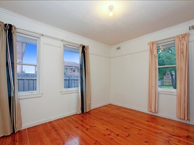 104A Royal Parade, Reservoir VIC 3073