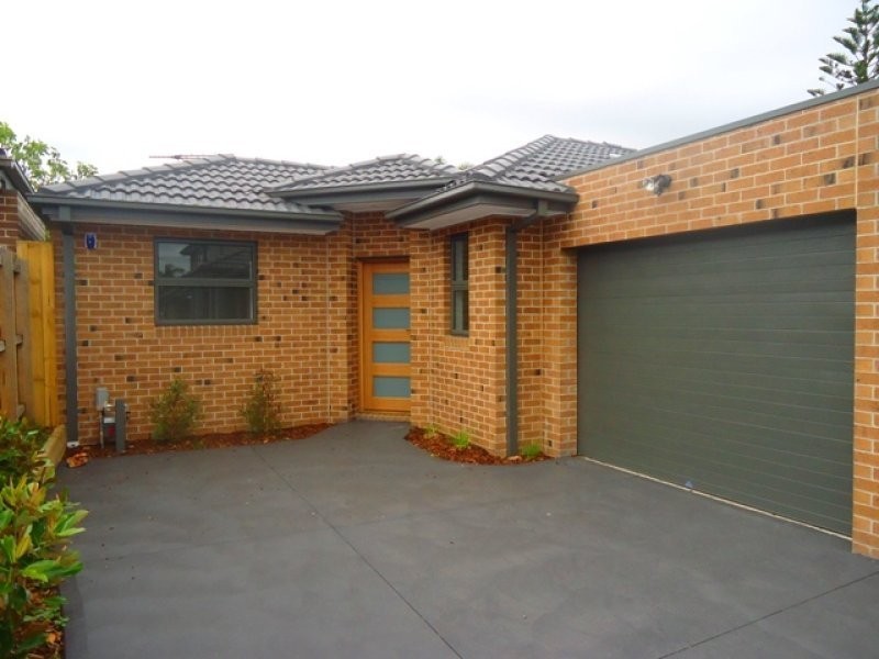 4/11 Jinghi Road, Reservoir VIC 3073