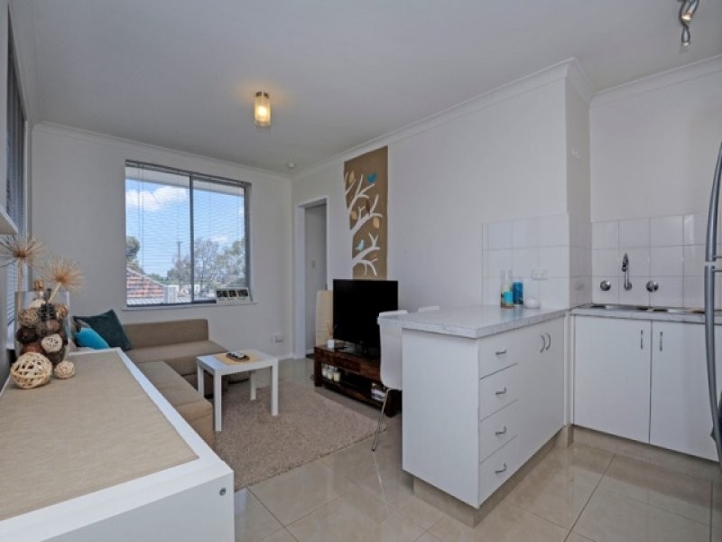 6/33 Pender Street, Thornbury VIC 3071