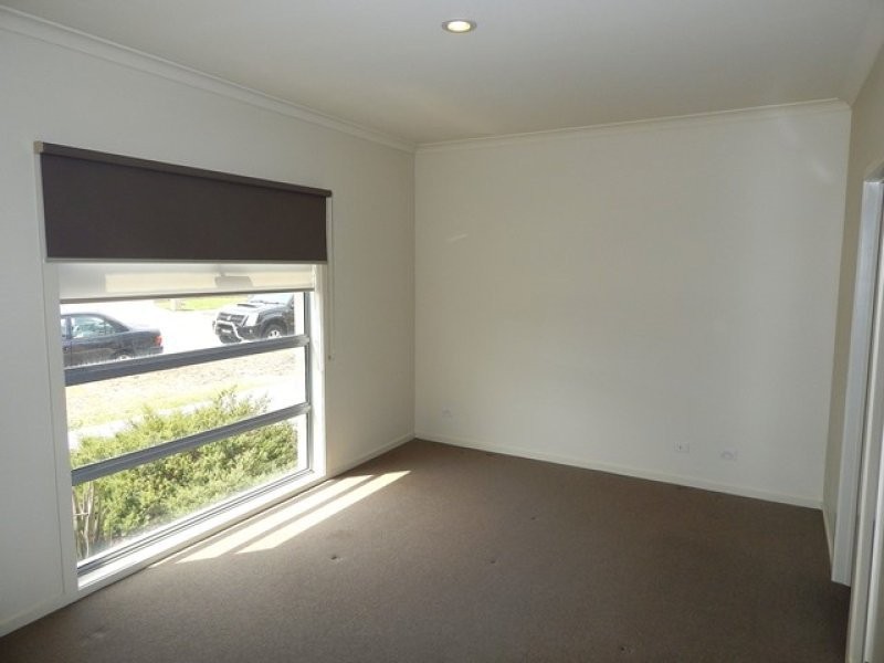 6 Carney Street, Lalor VIC 3075