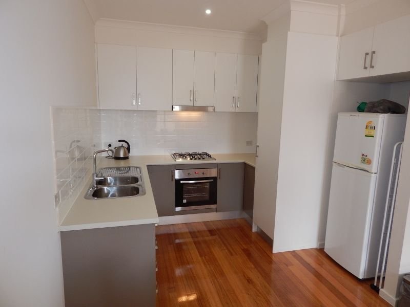 16 Mustang Lane, Thomastown VIC 3074