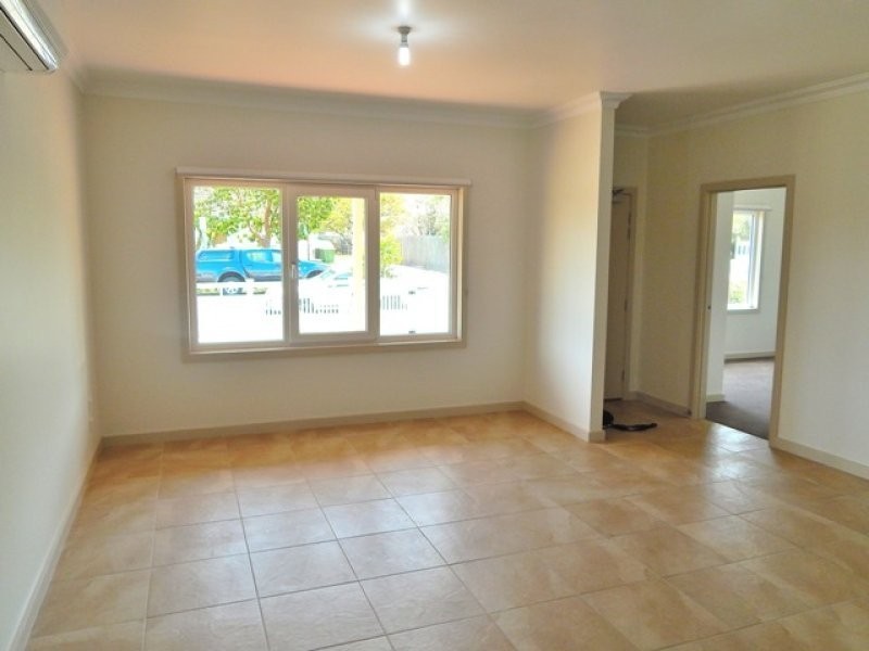 1/5 Cash Street, Kingsbury VIC 3083