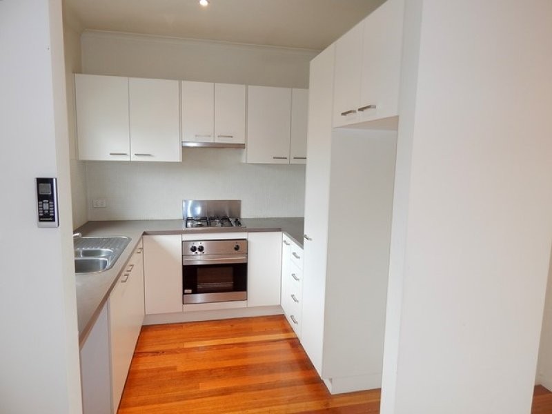 3/11 Epstein Street, Reservoir VIC 3073