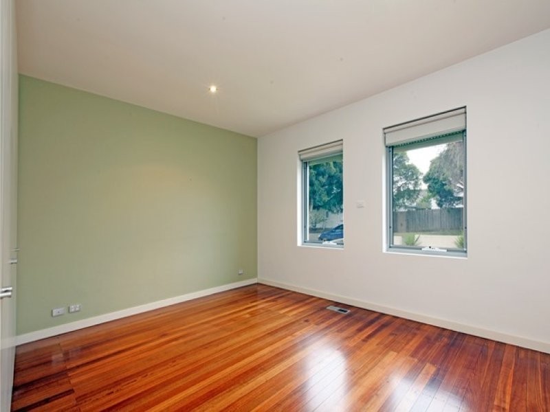 1 Academy Avenue, Reservoir VIC 3073