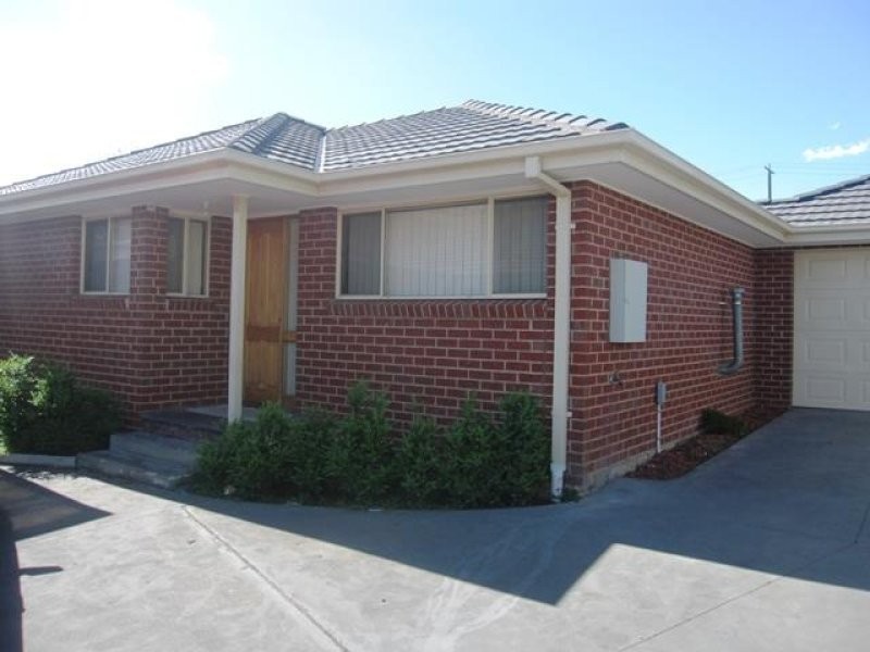 2/24 Nisbett Street, Reservoir VIC 3073