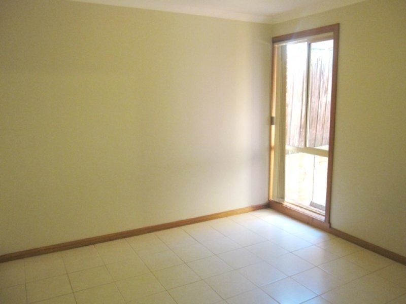 2/24 Nisbett Street, Reservoir VIC 3073