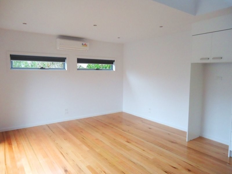 4/41 Kelsby Street, Reservoir VIC 3073