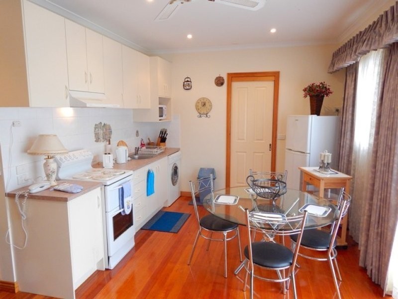 70B Sellars Street, Watsonia North VIC 3087