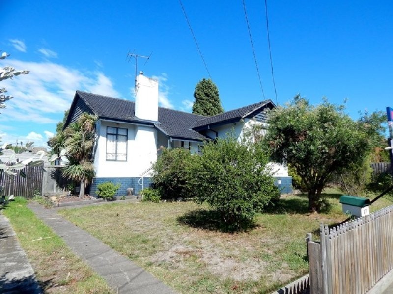 17 McComas Street, Reservoir VIC 3073
