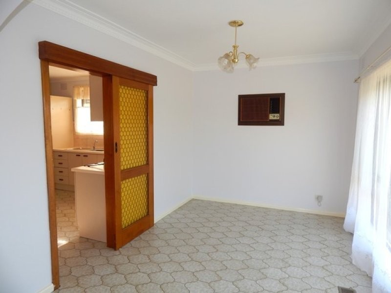 43 Moira Avenue, Reservoir VIC 3073