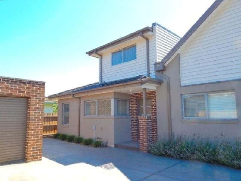 2/10 Tovey Street, Reservoir VIC 3073