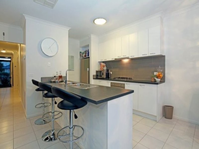 28 Borrack Crescent, Mernda VIC 3754