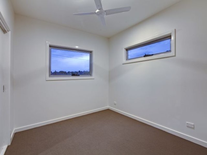6/89 Purinuan Road, Reservoir VIC 3073