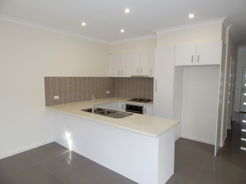 4/20 Barry Street, Reservoir VIC 3073