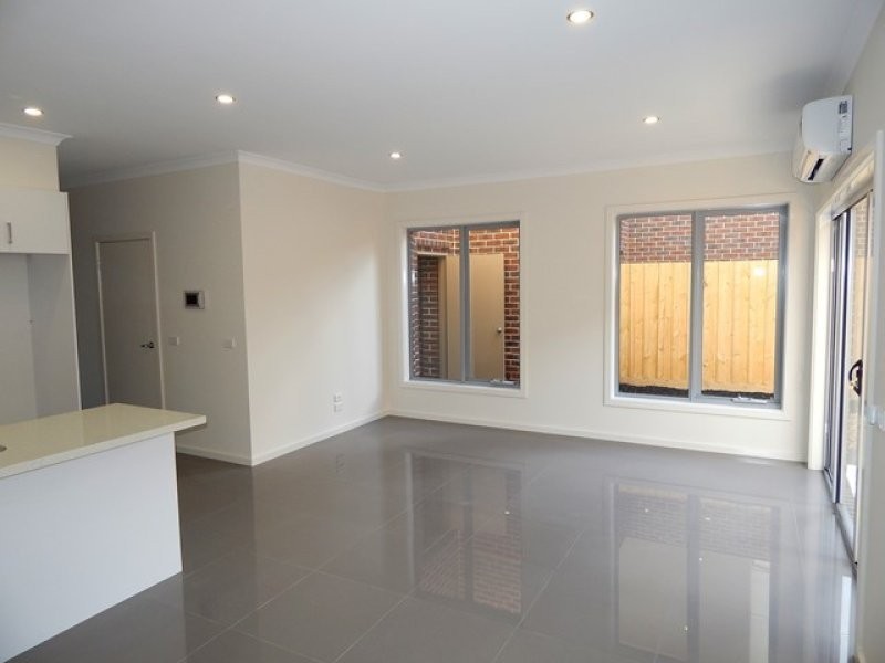 4/20 Barry Street, Reservoir VIC 3073