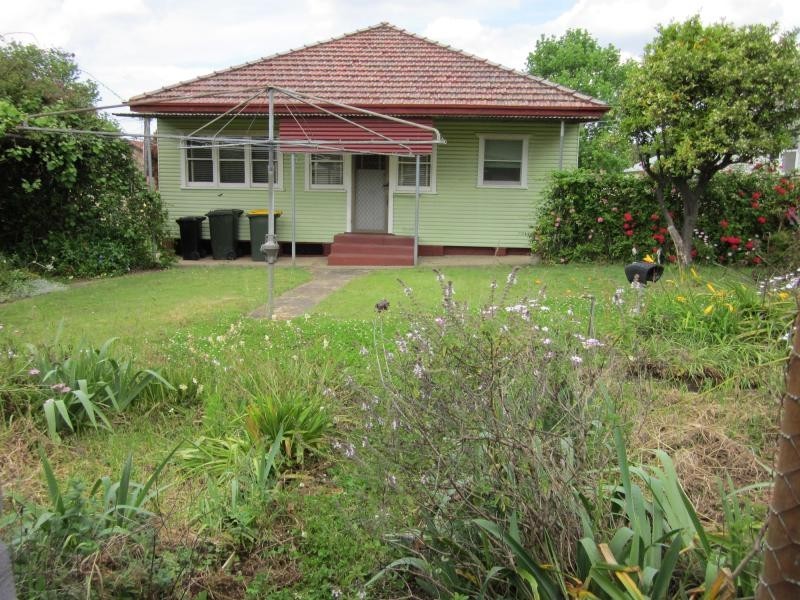 18 SEVENTH AVENUE, Berala NSW 2141