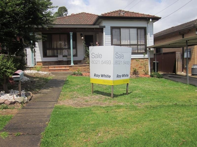 18 CORNWALL  Rd, Auburn NSW 2144