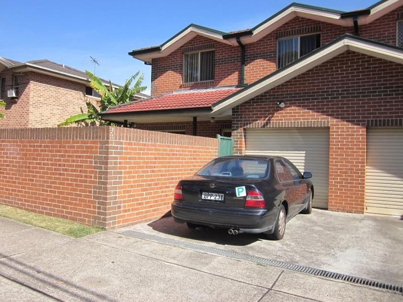 4 / 1-3 KENNINGTON OVAL, Auburn NSW 2144