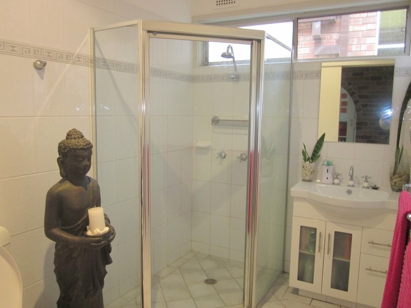 7 DOWNING AVENUE, Regents Park NSW 2143