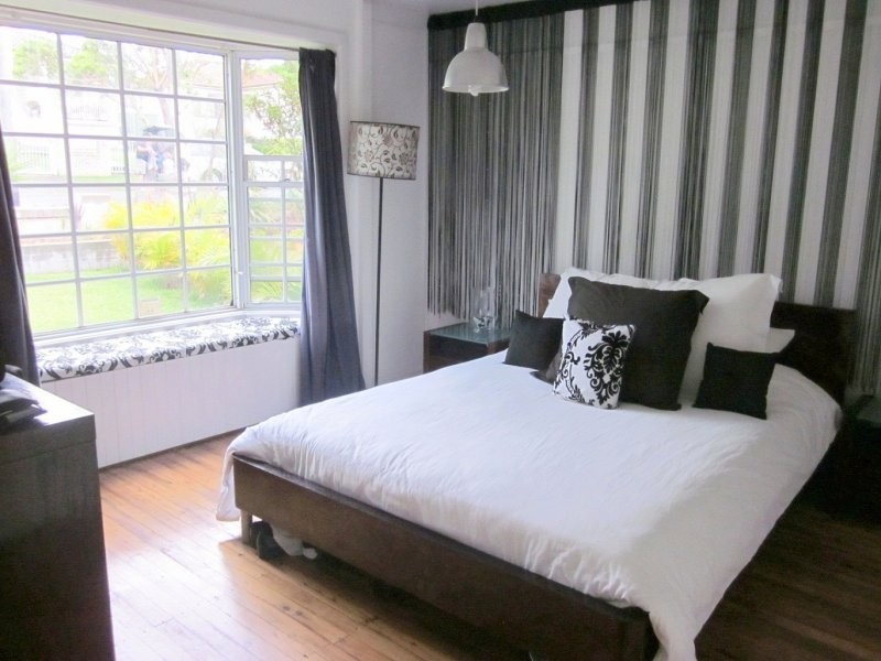 7 DOWNING AVENUE, Regents Park NSW 2143