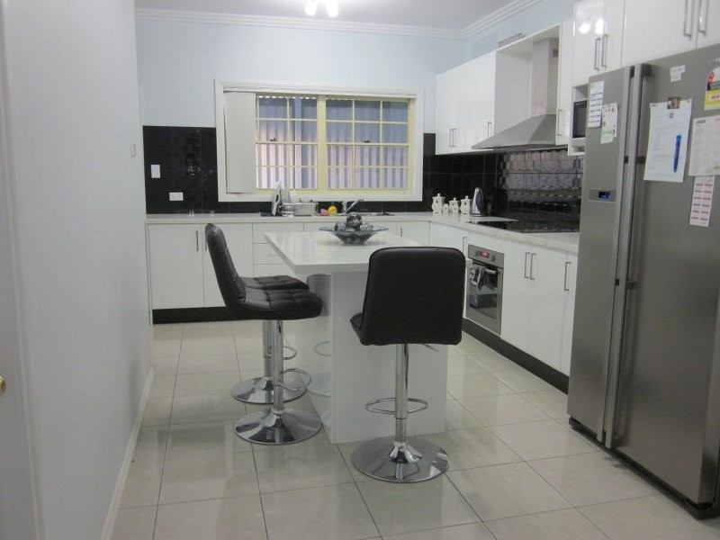 35 ST JOHNS ROAD, Auburn NSW 2144