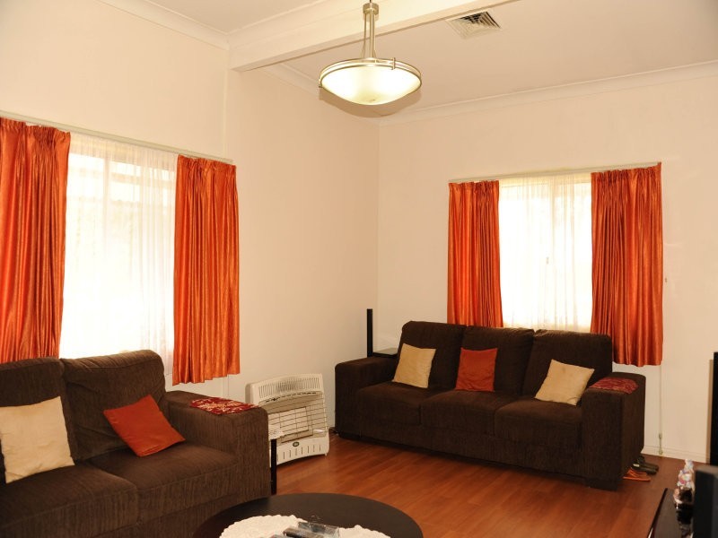 12 Walder Road, Hammondville NSW 2170