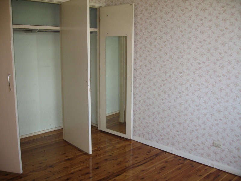 209 Wentworth Avenue, Pendle Hill NSW 2145