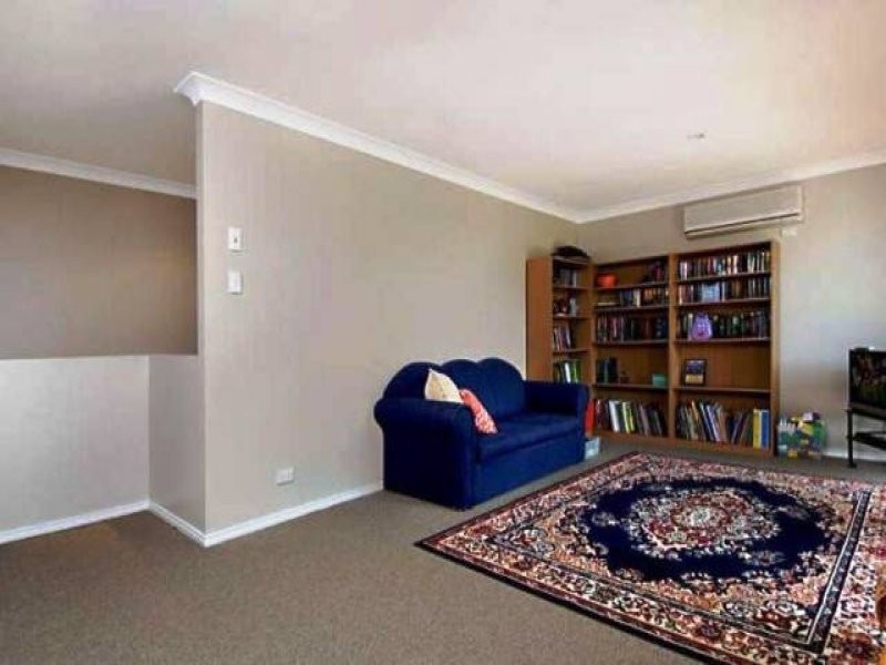 8 Manor Lane, Buderim QLD 4556