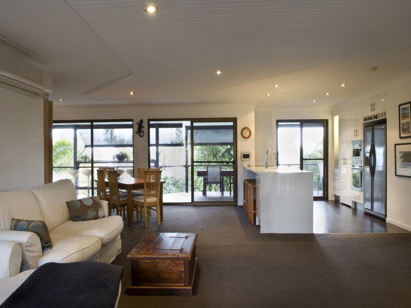 4 Parkana Crescent, Buddina QLD 4575