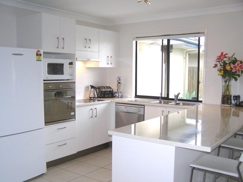 13  Bateman Street, Sippy Downs QLD 4556