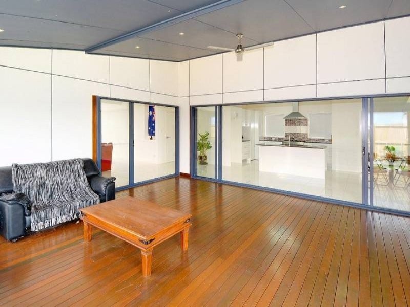 23 Myrtle Place, Mountain Creek QLD 4557