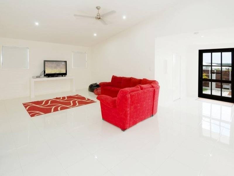 23 Myrtle Place, Mountain Creek QLD 4557