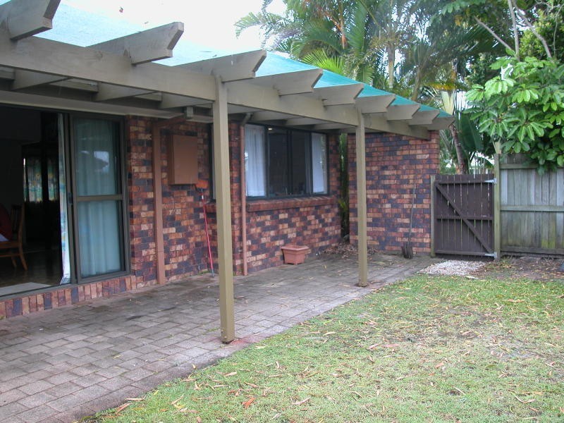 39 Kookaburra Crescent, Bokarina QLD 4575