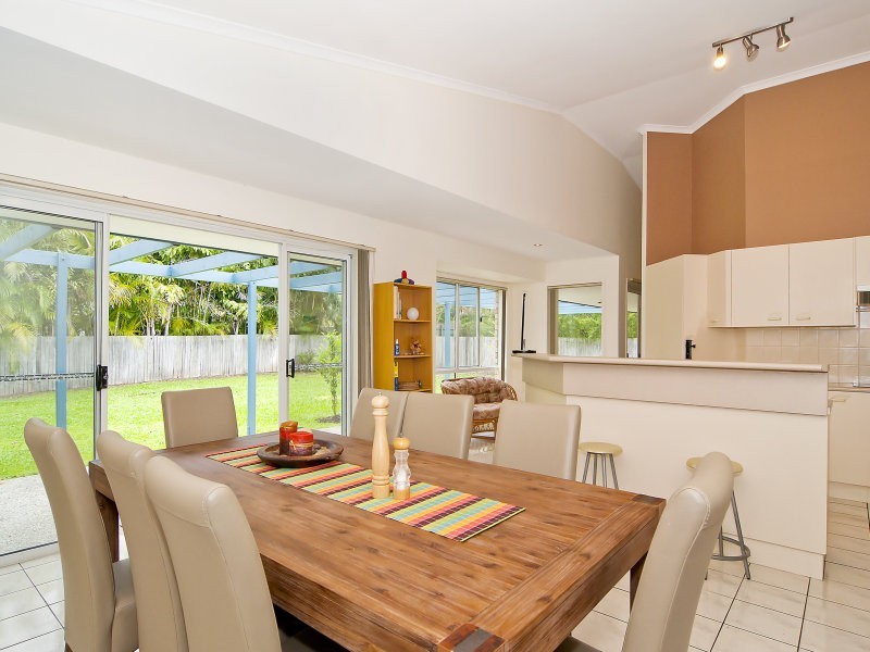 4 Oxford Close, Sippy Downs QLD 4556