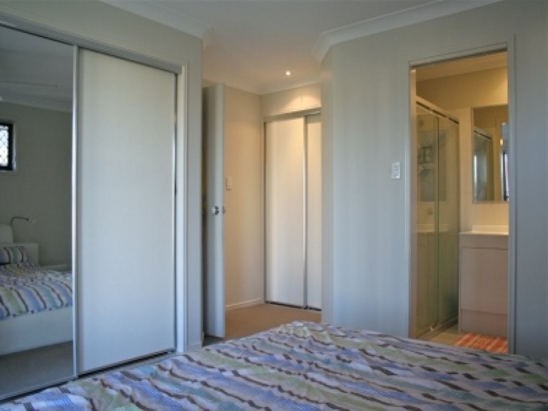 9 Cannon Lane, Little Mountain QLD 4551