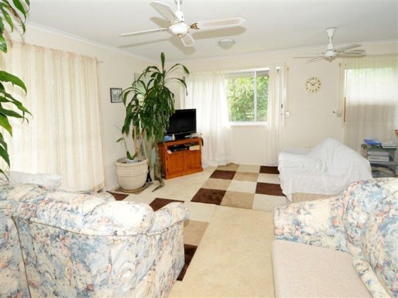 14  Bandaroo Street, Warana QLD 4575