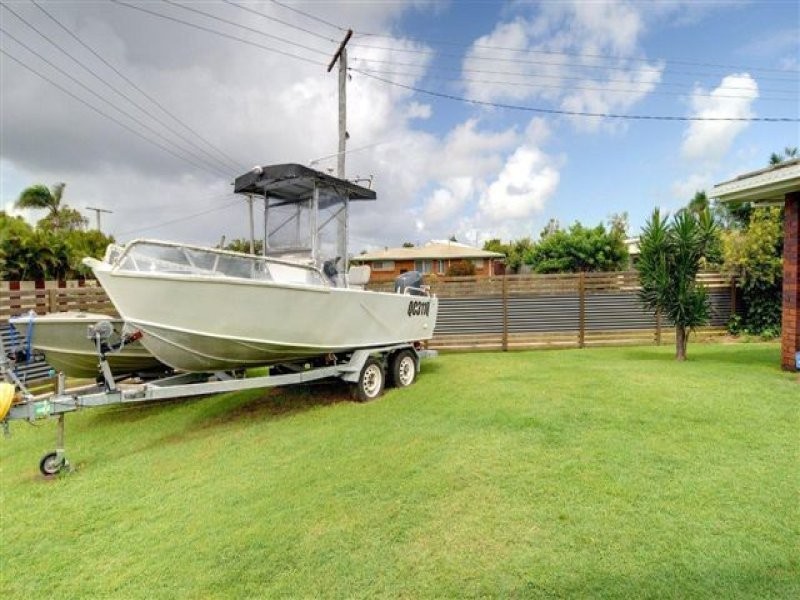 14  Bandaroo Street, Warana QLD 4575