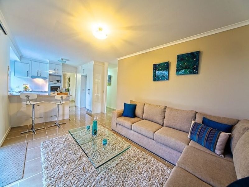 6 Mallard Place, Bokarina QLD 4575