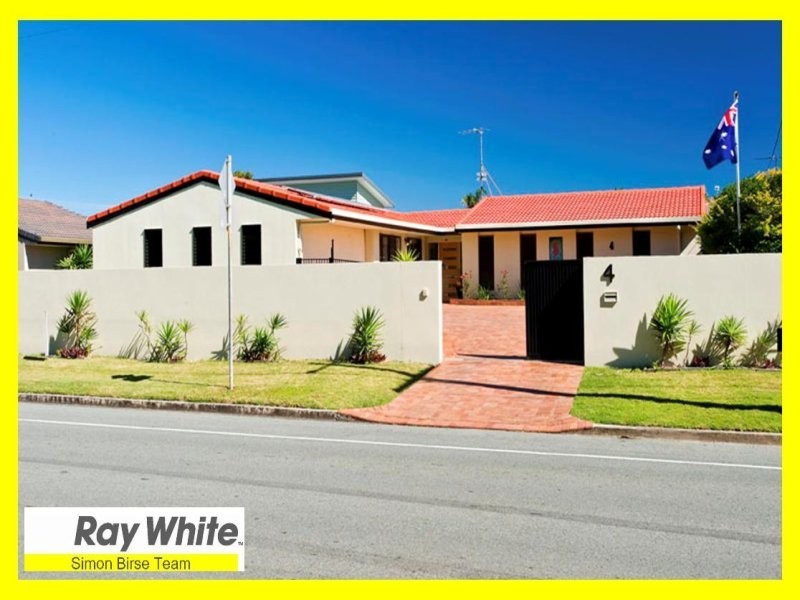 4 Oceanic Drive, Warana QLD 4575