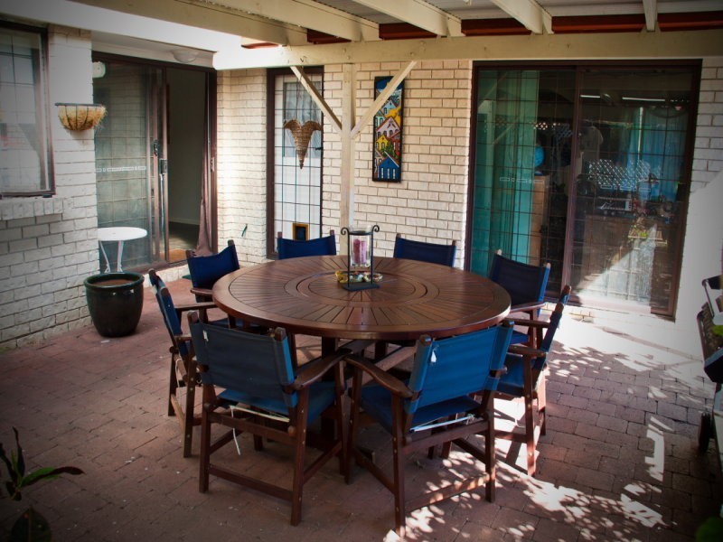 32 Lowanna Drive, Buddina QLD 4575