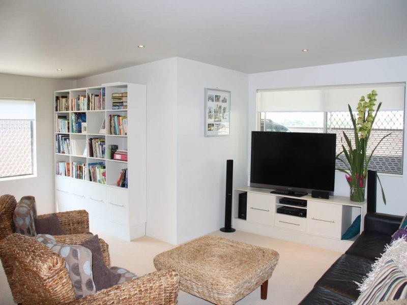 14 Lapoinya Crescent, Warana QLD 4575