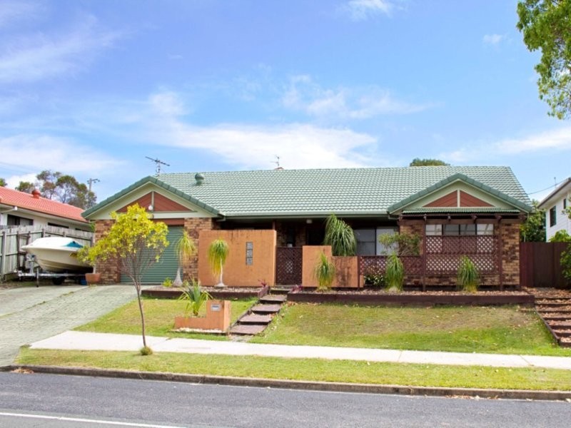 19 Beerburrum Street, Dicky Beach QLD 4551