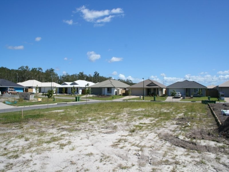 16 Chestwood Crescent, Sippy Downs QLD 4556