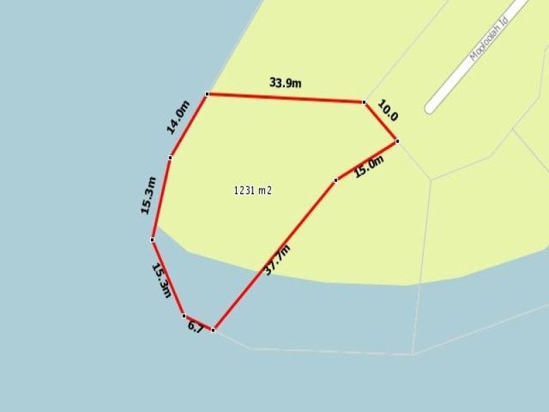 12 Mooloolah Island, Minyama QLD 4575