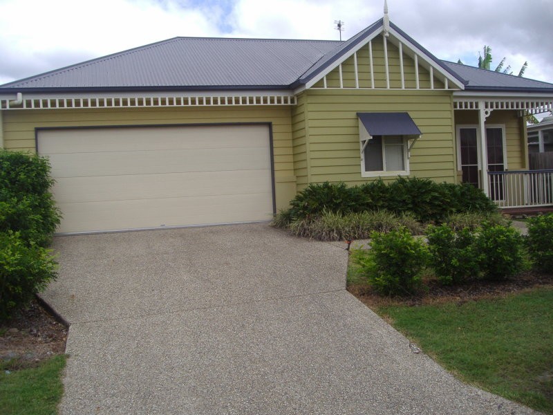 5 Irving Place, Sippy Downs QLD 4556