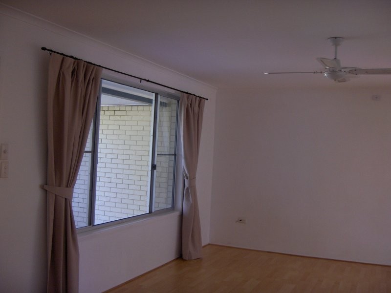 10 Lapoinya Crescent, Warana QLD 4575