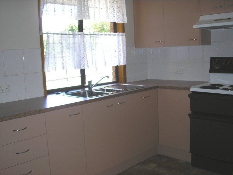 7 Ilaroo Crescent, Warana QLD 4575