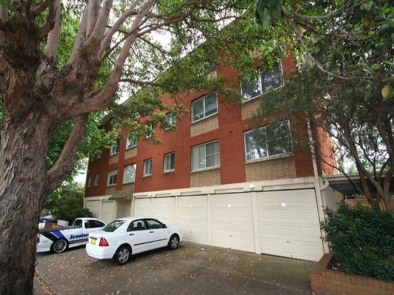 13/22-26 Kingston Road, Camperdown NSW 2050